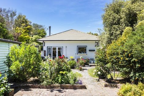 Photo of property in 11 Carrick Street, Mairehau, Christchurch, 8013