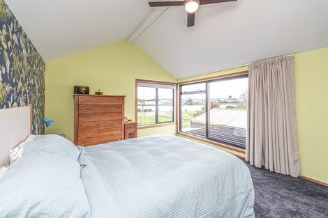 Photo of property in 76 Putiki Drive, Putiki, Whanganui, 4500
