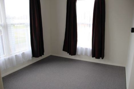 Photo of property in 11 Thames Street, Roslyn, Palmerston North, 4414