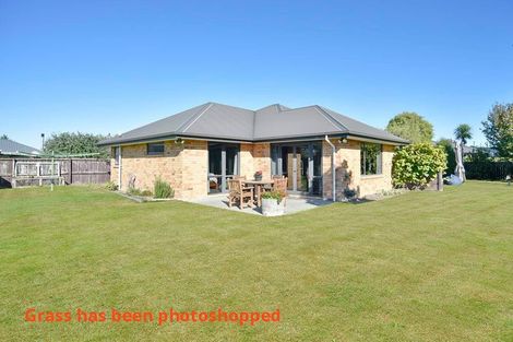 Photo of property in 9 Parkinson Place, Woodend, 7610