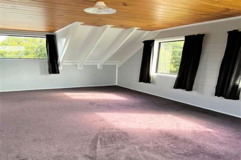 Photo of property in 32 Lyon Street, Featherston, 5710