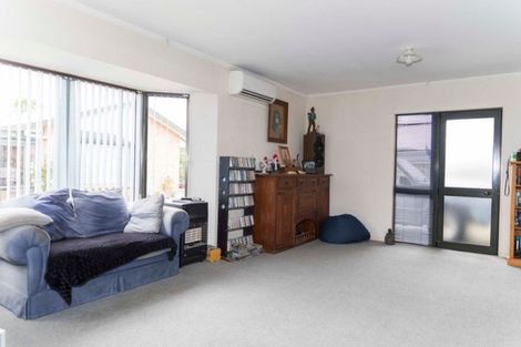 Photo of property in 23f Victoria Avenue, Dannevirke, 4930