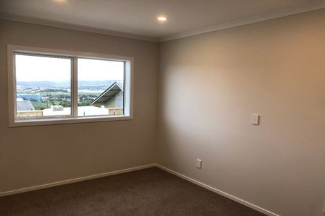 Photo of property in 7a Rahui Street, Strathmore Park, Wellington, 6022