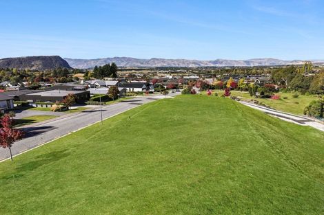 Photo of property in 63 West Meadows Drive, Wanaka, 9305