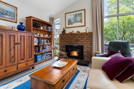 Photo of property in 1/19 Simon Ellice Drive, Bayview, Auckland, 0629