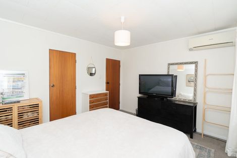 Photo of property in 8 Dunvegan Place, Dinsdale, Hamilton, 3204