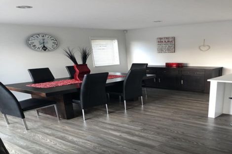 Photo of property in 4 Bridget Court, Red Beach, 0932