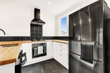 Photo of property in 12 Randwick Crescent, Moera, Lower Hutt, 5010