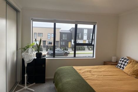 Photo of property in 65 Manarini Road, Westgate, Auckland, 0614