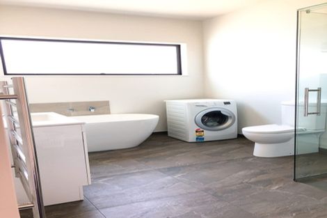 Photo of property in 2 Snowlea Place, West Melton, 7618