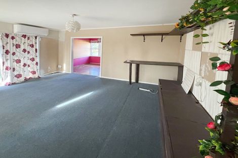 Photo of property in 164 Russell Road, Manurewa, Auckland, 2102