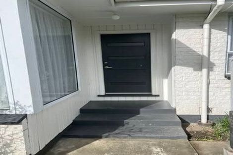 Photo of property in 16 Wingate Street, Redwood, Christchurch, 8051