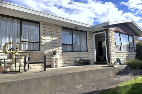 Photo of property in 3/92 Avenue Road, West End, Timaru, 7910