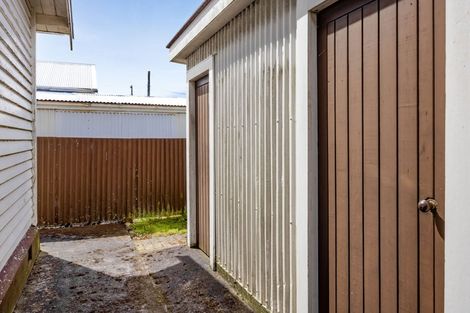 Photo of property in 192 High Street, Eltham, 4322