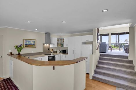 Photo of property in 135a Lake Crescent, Hamilton Lake, Hamilton, 3204