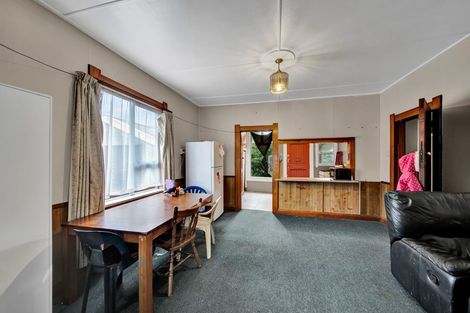 Photo of property in 3 Argyle Street, Hawera, 4610