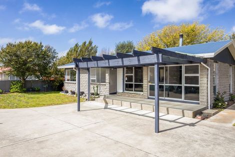 Photo of property in 11 Kuaka Crescent, Bromley, Christchurch, 8062