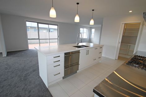 Photo of property in 6 Roblyn Place, Mosgiel, 9024