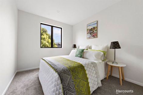 Photo of property in 2/6 Kereru Street, Henderson, Auckland, 0612