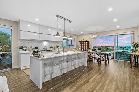 Photo of property in 1203 Whangaparaoa Road, Gulf Harbour, Whangaparaoa, 0930