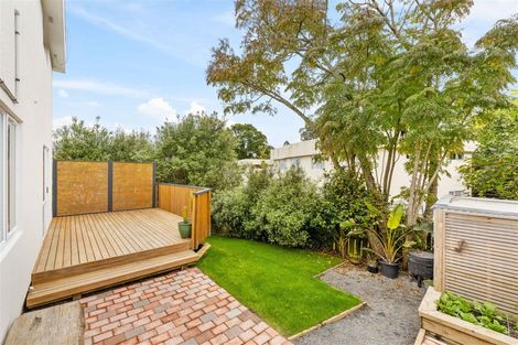 Photo of property in 12/24 Eastglen Road, Glen Eden, Auckland, 0602