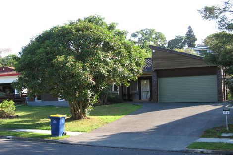 Photo of property in 23 Sandiacre Way, Browns Bay, Auckland, 0630