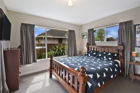 Photo of property in 9 Geelong Place, Burnside, Christchurch, 8053