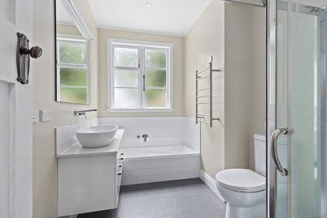 Photo of property in 70 Nottingham Street, Karori, Wellington, 6012