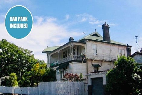 Photo of property in 5/191 Park Road, Grafton, Auckland, 1023