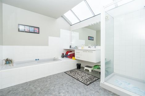 Photo of property in 3 Munro Place, Flagstaff, Hamilton, 3210