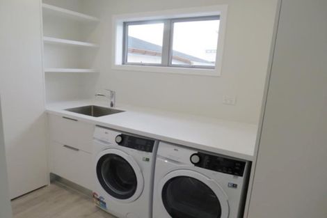 Photo of property in 3 Sackville Street, Fitzroy, New Plymouth, 4312