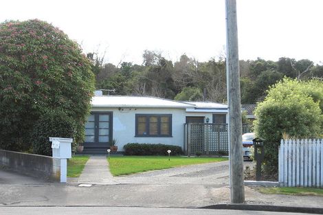Photo of property in 14 Hariata Street, Otaki, 5512