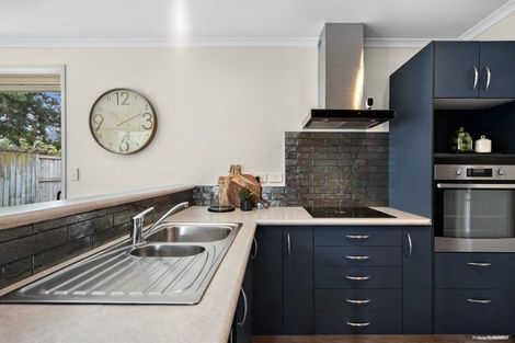 Photo of property in 21 Gardenia Close, Melville, Hamilton, 3206