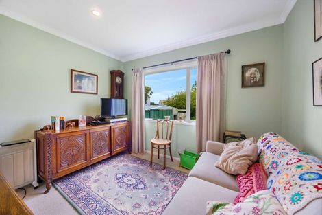 Photo of property in 1 Ataahua Place, Featherston, 5710
