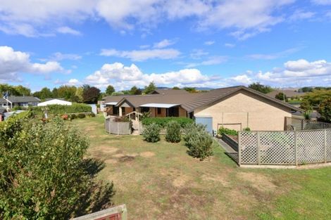 Photo of property in 5 De La Mare Drive, Leamington, Cambridge, 3432