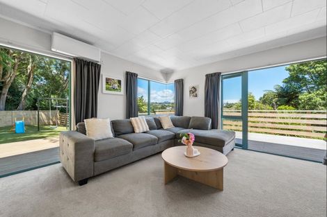 Photo of property in 89b Poplar Grove, Whalers Gate, New Plymouth, 4310