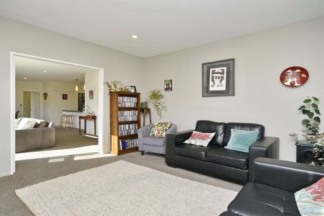 Photo of property in 90 Aston Drive, Waimairi Beach, Christchurch, 8083