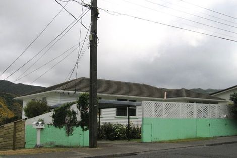 Photo of property in 50 Montreal Grove, Kingston, Wellington, 6021