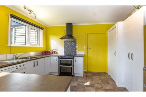 Photo of property in 242 Watsons Reserve Road, View Hill, Oxford, 7495