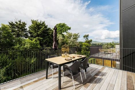 Photo of property in 15 Lakewood Lane, Cambridge, 3434