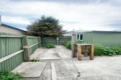 Photo of property in 106 Waltham Road, Sydenham, Christchurch, 8023
