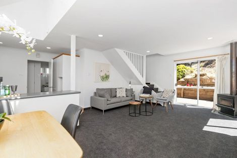 Photo of property in 34b Sainsbury Road, Fernhill, Queenstown, 9300