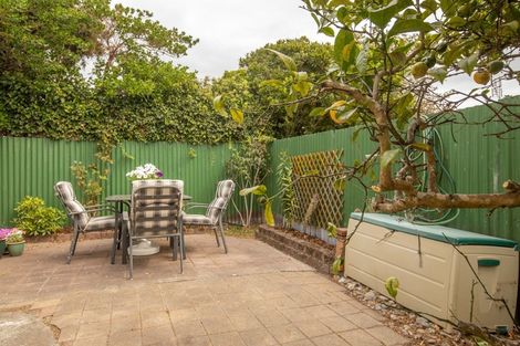 Photo of property in 12b Beauchamp Street, Tawa, Wellington, 5028
