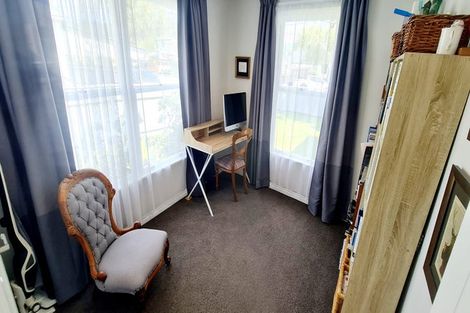 Photo of property in 32 Rimutaka Street, Trentham, Upper Hutt, 5018