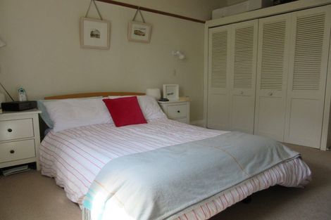 Photo of property in 25 Chamberlain Road, Karori, Wellington, 6012