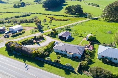 Photo of property in 2717 Tokanui Gorge Road Highway, Tokanui, Invercargill, 9875