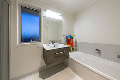 Photo of property in 15 Hillpark Drive, Pokeno, 2402