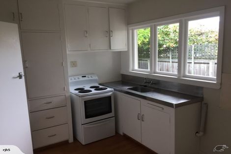 Photo of property in 71 Bretts Road, St Albans, Christchurch, 8052