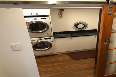 Photo of property in 14 Simla Avenue, Havelock North, 4130