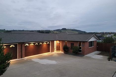 Photo of property in 28 Helenslee Road, Pokeno, 2402